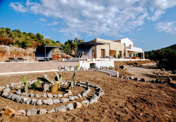 Villa a Arta, Mallorca, Arta - € 3.200.000 | Ref: UA408 - foto 1